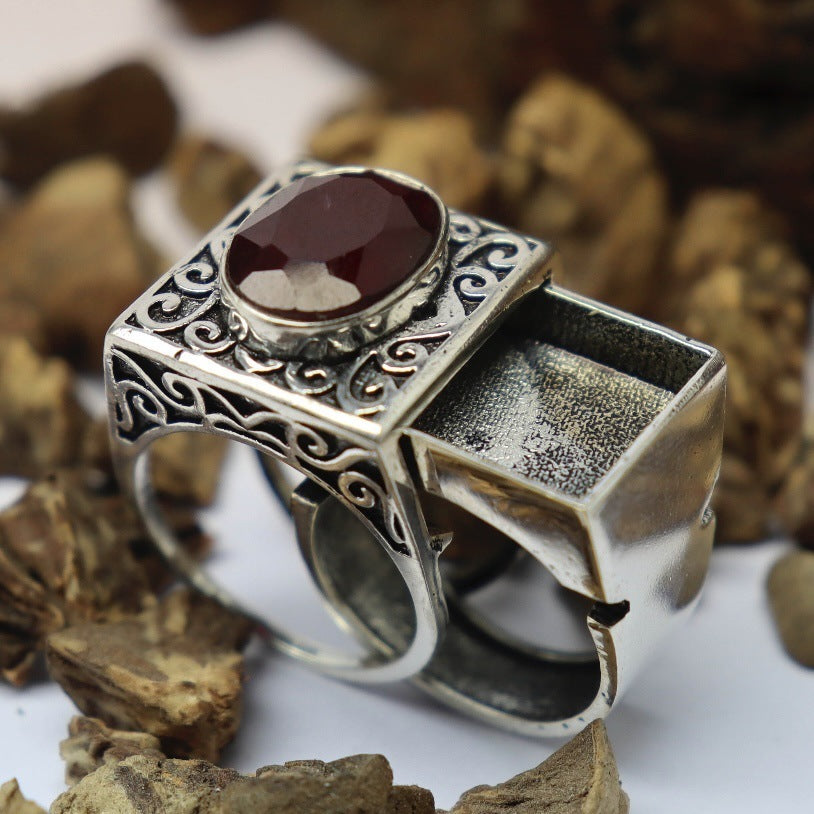 Retro Creative Fashion Pattern Two-piece Ring For Men