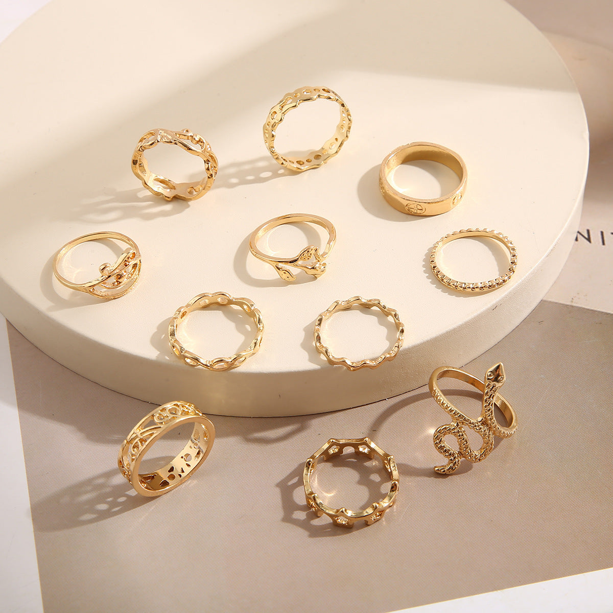 Geometric Creative Simple Temperament Women's Ring Snake Rose Hollow Flower 11-piece Set