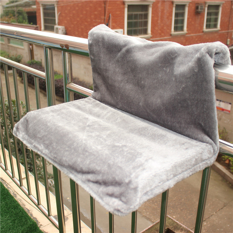 Solid Steel Frame Structure Super Portable Cat Nest